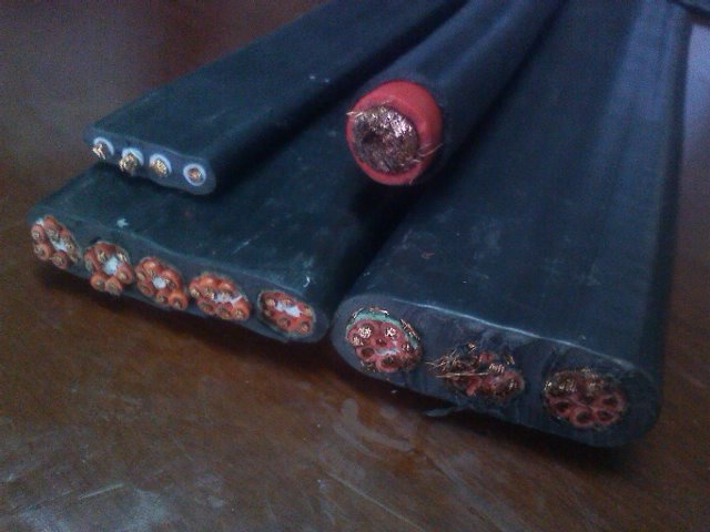 行车电缆/YVFB电缆/扁平电缆http://www.anhdl.com 行车电缆/YVFB电缆/扁平电缆http://www.anhdl.com