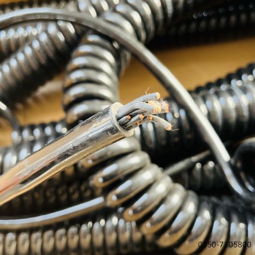 16745246783605.jpg 电缆.56.jpg